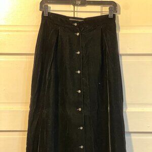 VINTAGE 90's Black Velvet Banana Republic Button Down Midi Skirt - size 4